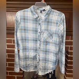 H&M Blue Plaid Button Down Shirt for Women